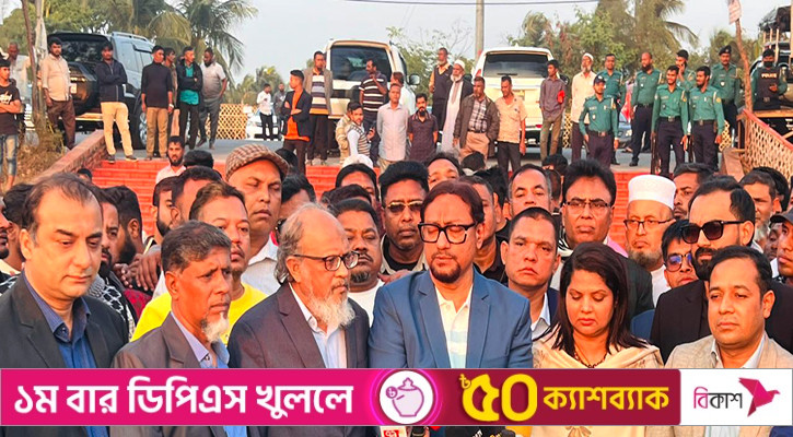 পতেঙ্গা সৈকতকে আন্তর্জাতিক পর্যটন কেন্দ্র বানাতে চাই: মেয়র শাহাদাত